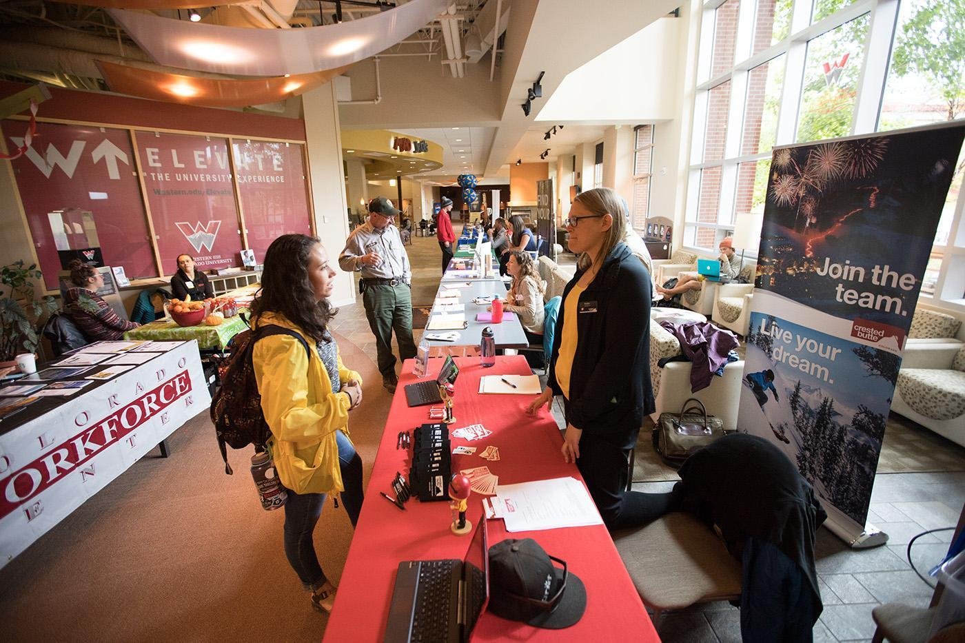 UW-Madison students connect with job opportunities at career