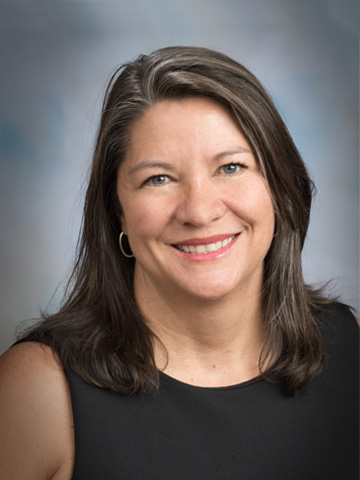 Headshot of Leslie Taylor