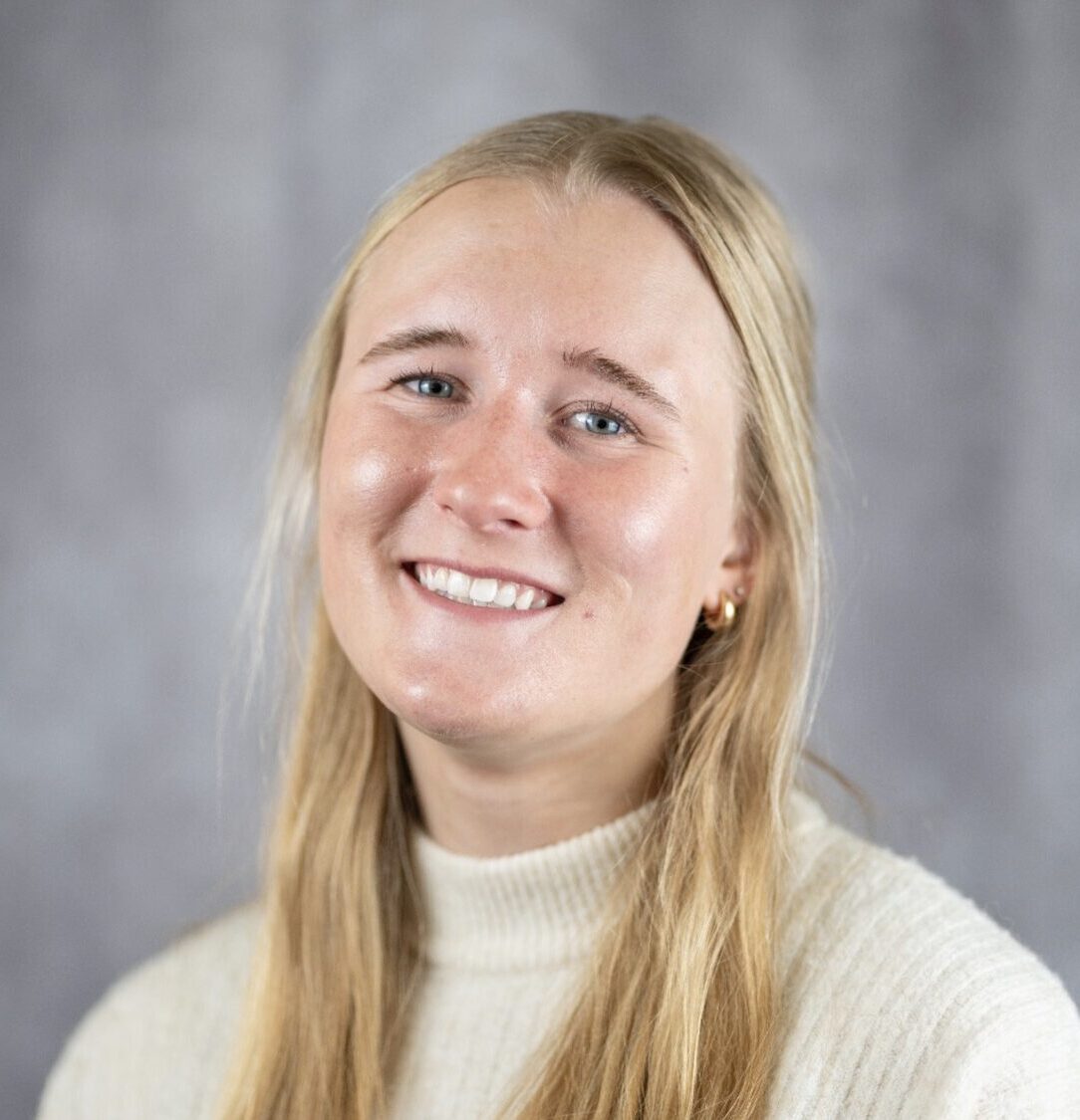 Headshot of Ainsley Rosenow.