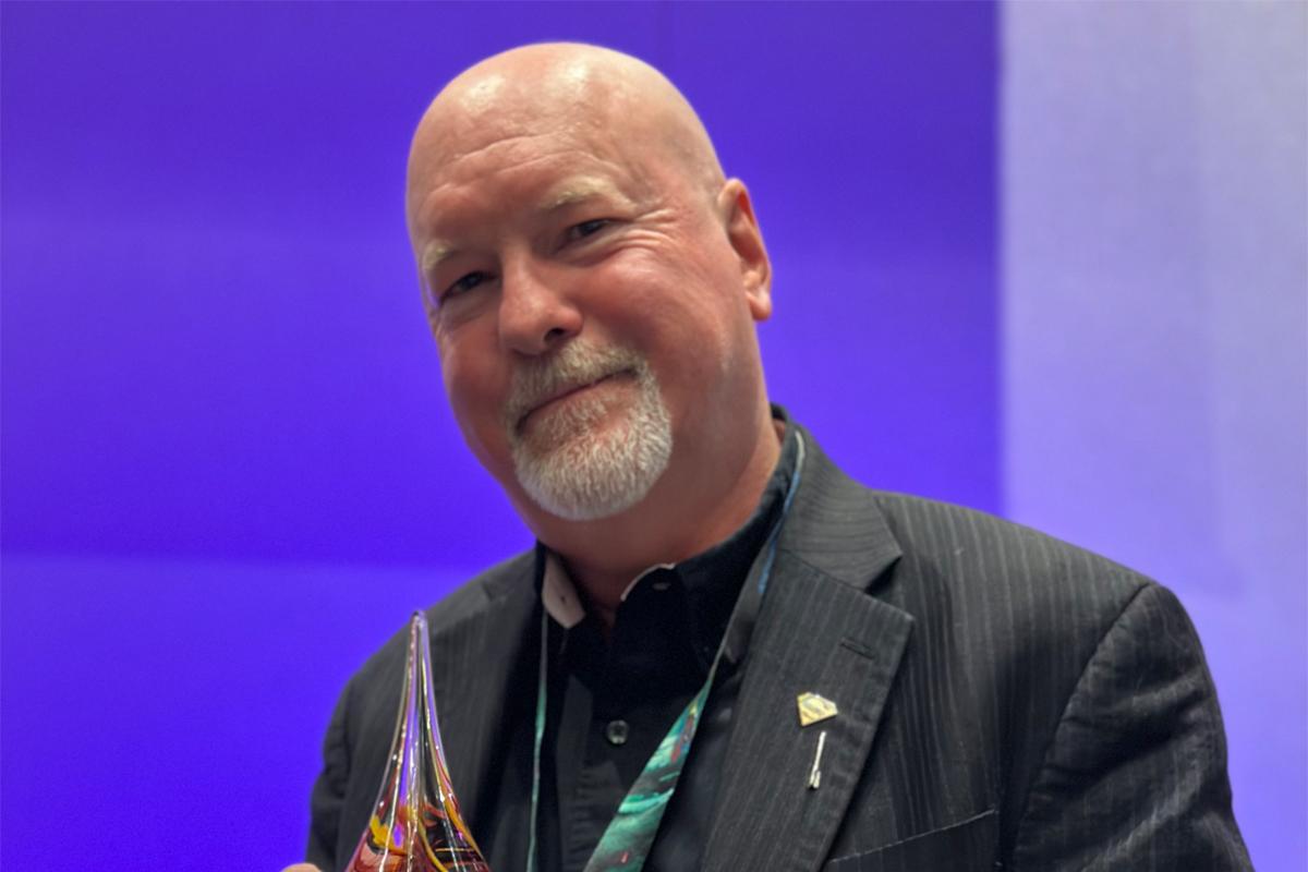 Western professor wins Dragon Award for his latest contribution to sci-fi series Dune