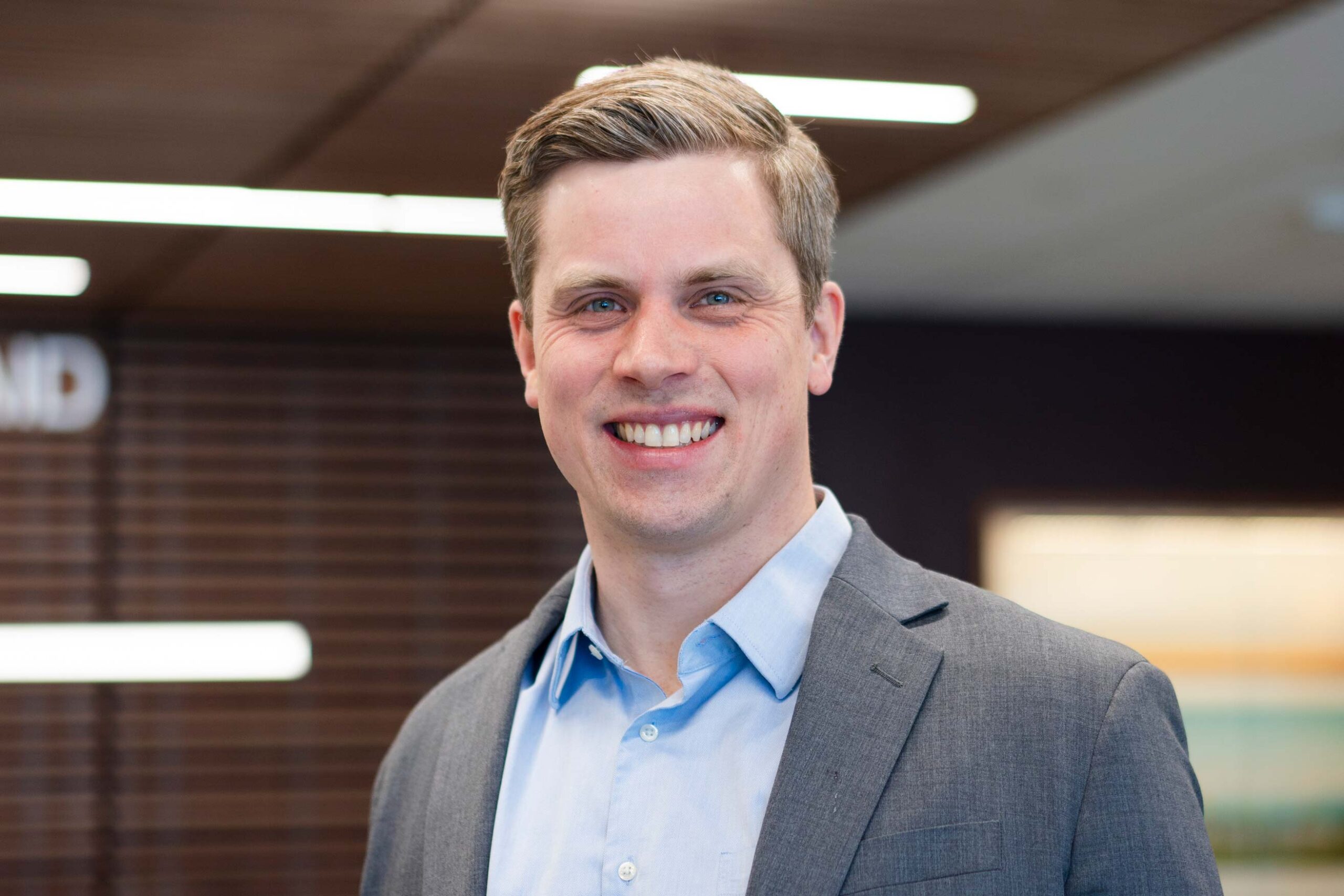 A headshot of Ross Venneberg.