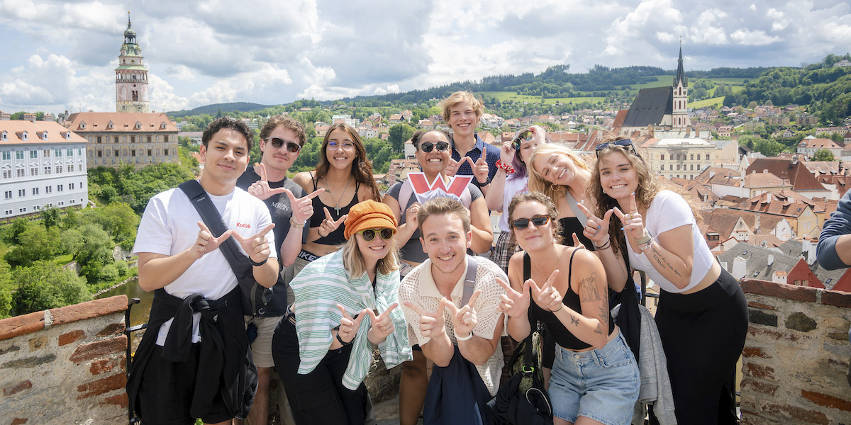 Photo of class trip to Europe from Geiman Fellows