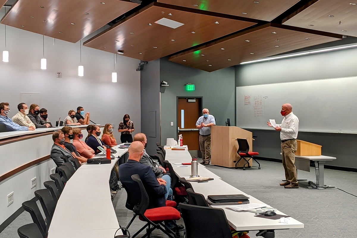 Ethics Bootcamp Gives Business Students a Foundation for the Future