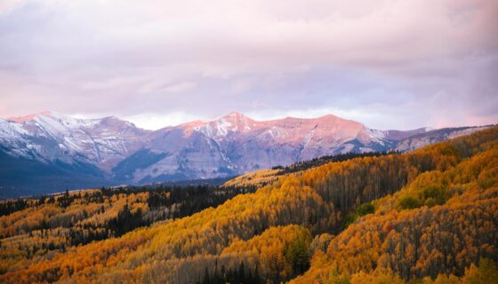 A fall sunrise at Ohio Pass
