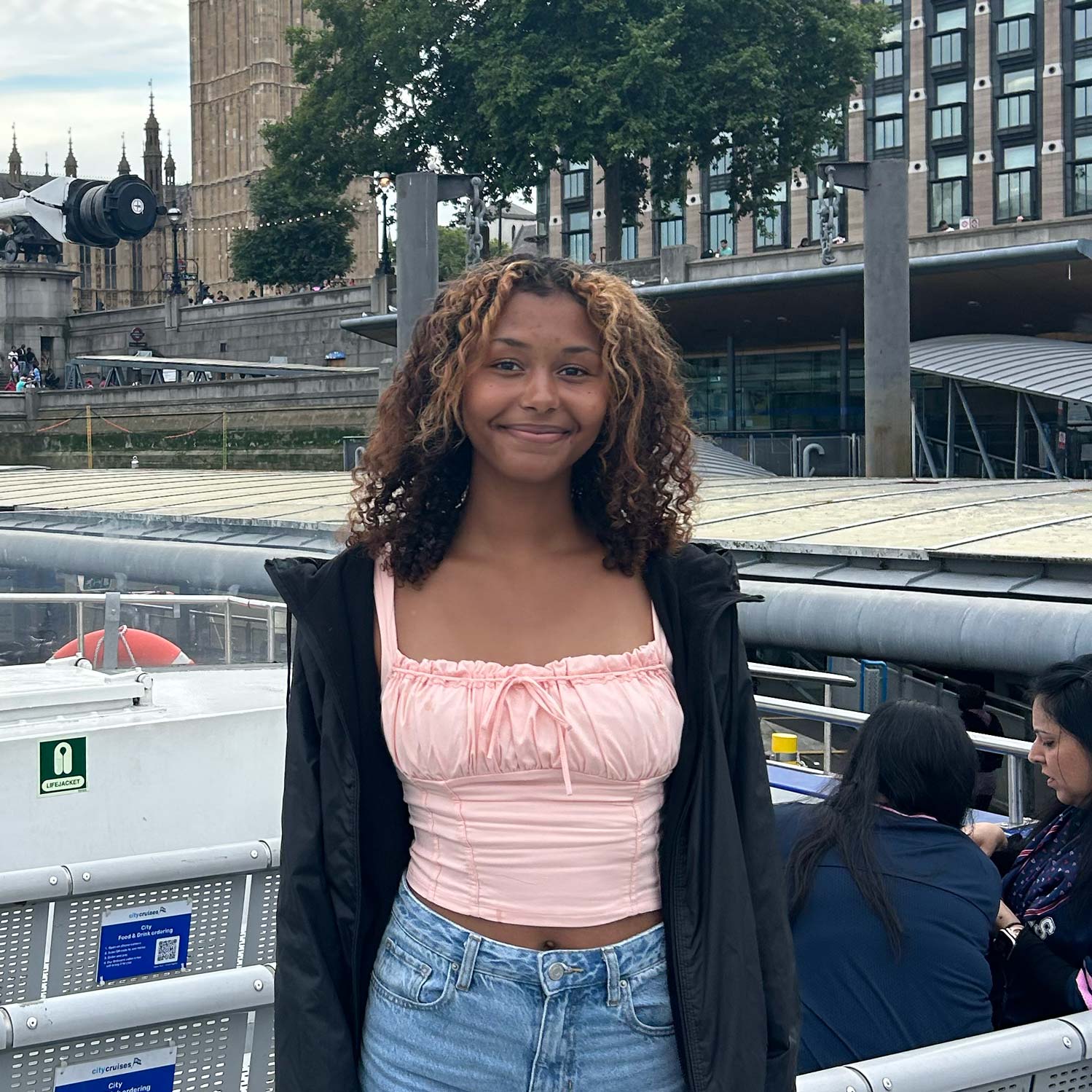 Headshot of Ms. Cienna