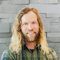 Headshot of Andrew Nere.
