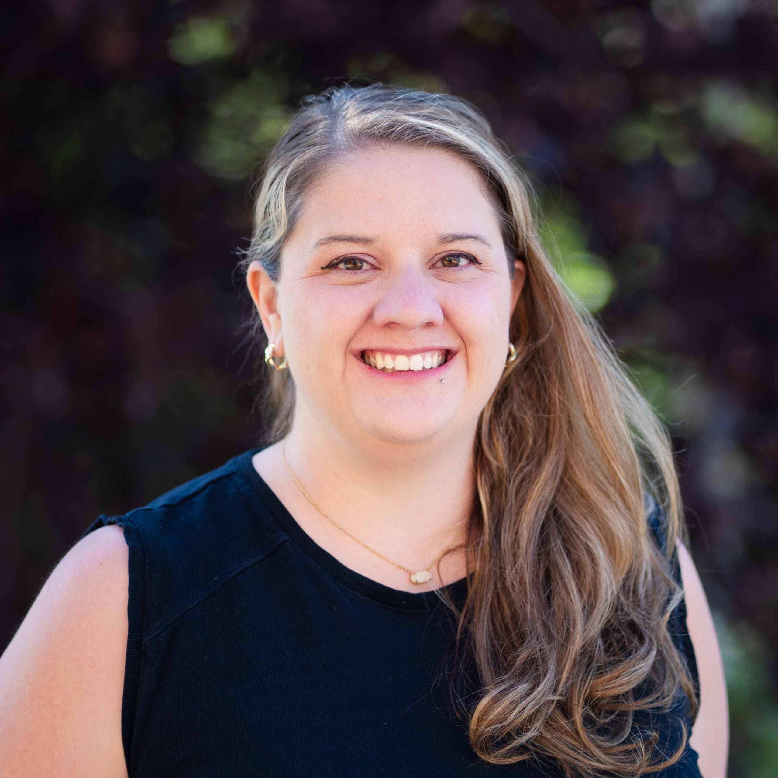 Headshot of Nina Griswold.