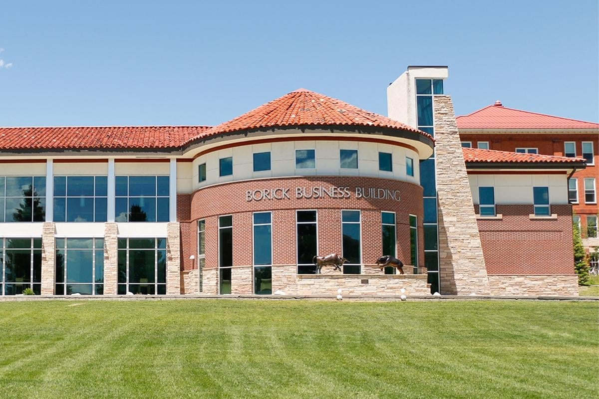 Western’s Professional Selling Program adds to list of wins after PSE competition