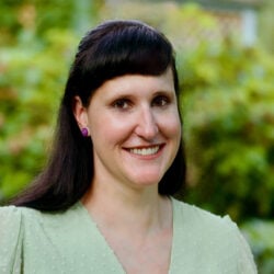 Headshot of Joan Cook