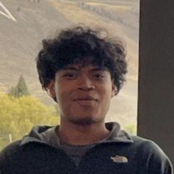 Headshot of Alex Barron.