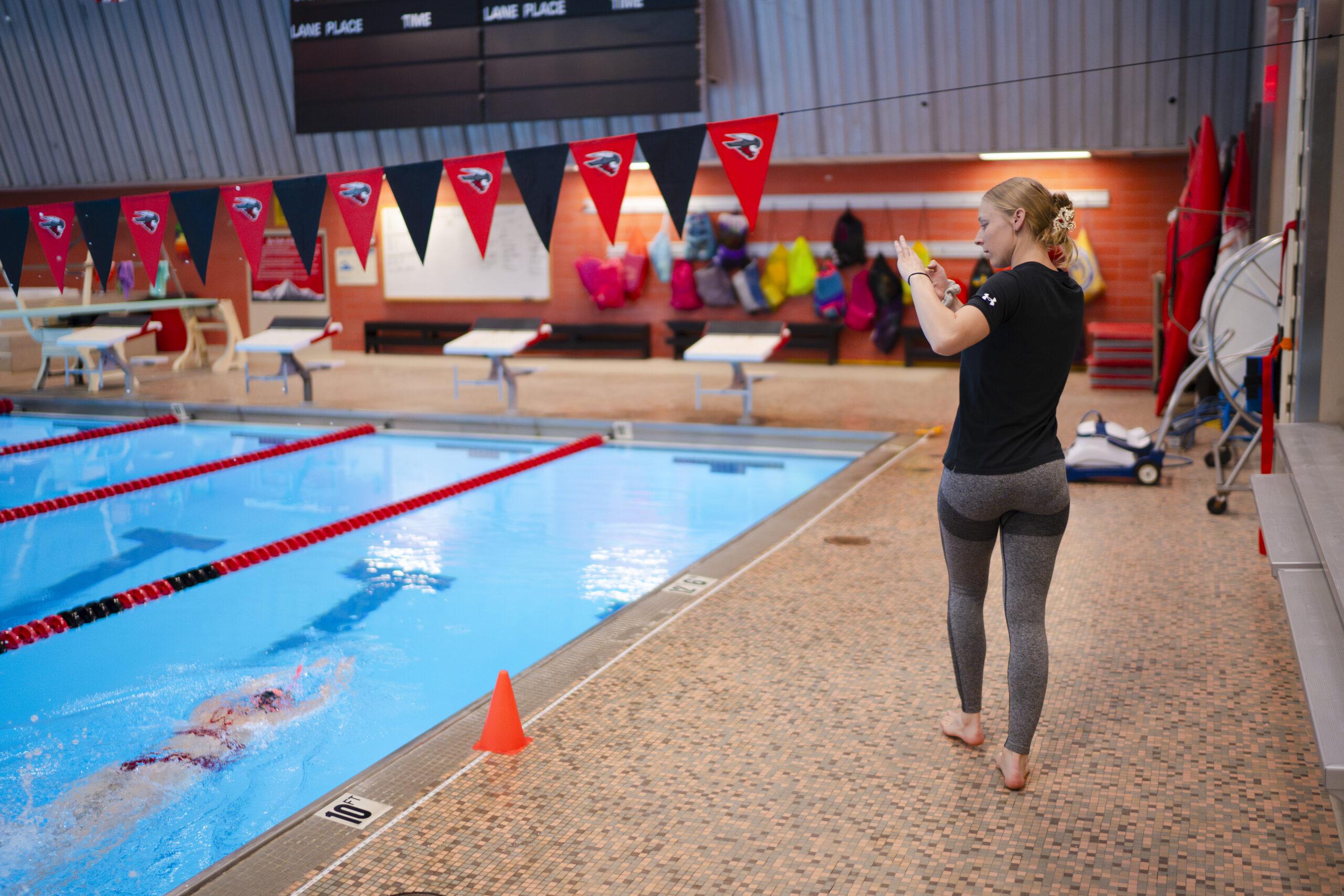 Exercise Scientist, Engineers Team Up to Reduce Overuse Injuries in Swimmers