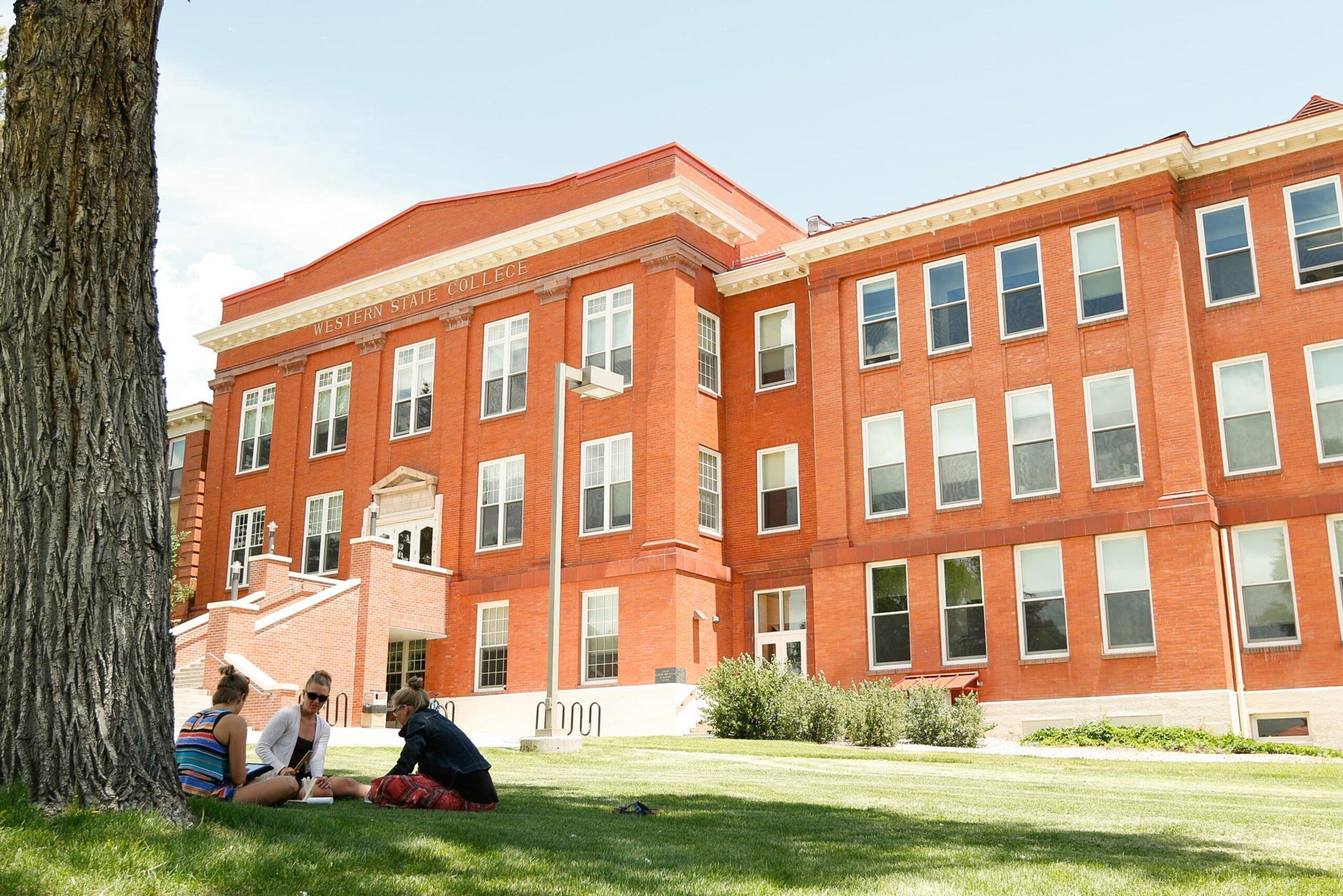 WCU - Teacher Institute - Hero