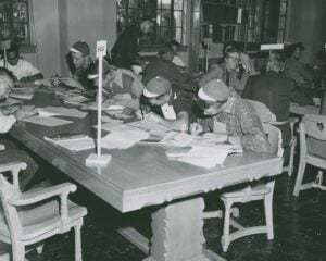Freshman students register for classes in 1954