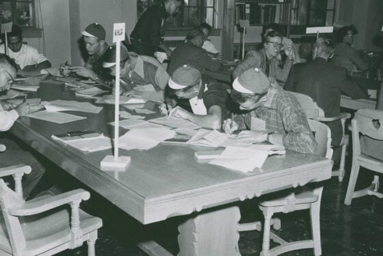 Freshman students register for classes in 1954